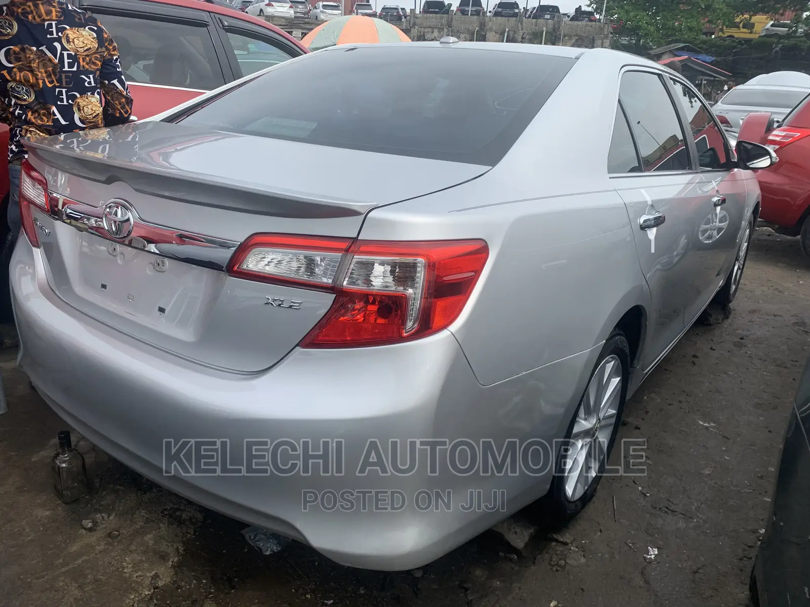 Toyota Camry XLE 4dr Sedan (2.5L 4cyl 6A) 2014 Silver