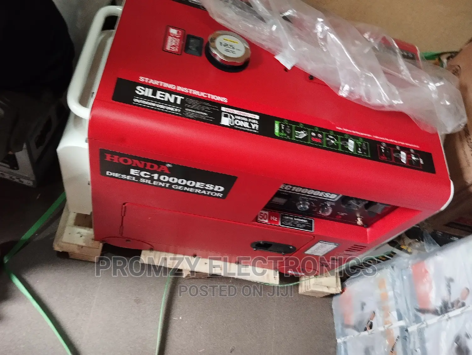 Honda 10kva Diesel Soundproof Generator Model EC10000ESD