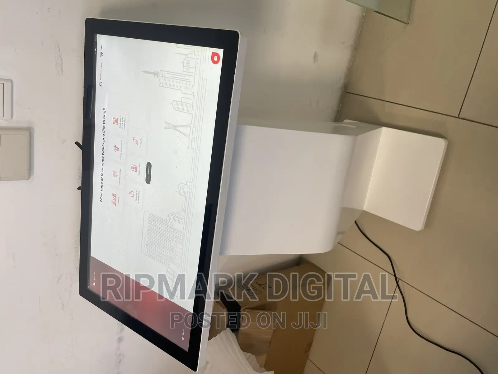 27 Inch Experience Centre Digital Interactive Signage Screen