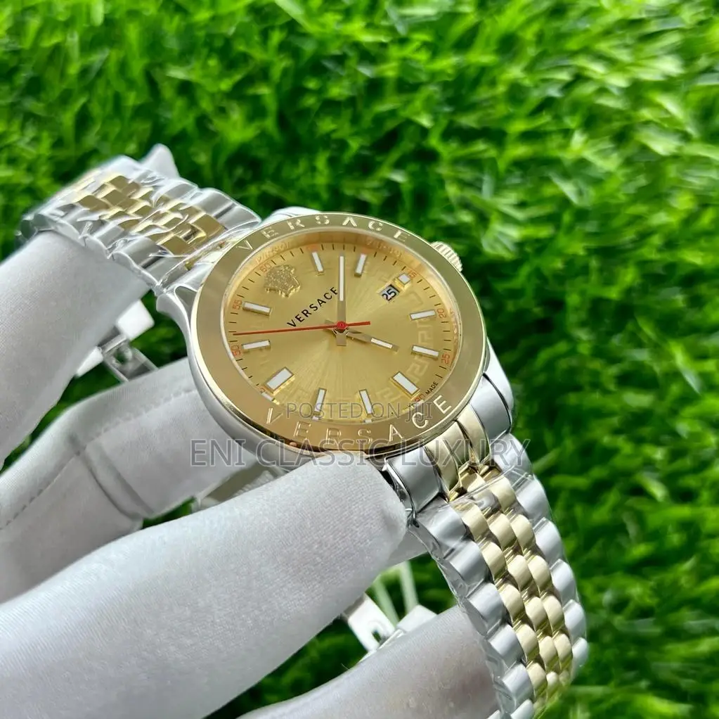 Original Luxury Outfit Versace Wristwatches Available