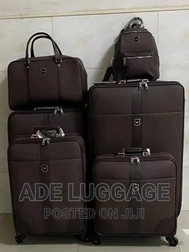 Leather Trolling 6in1 Luggage .