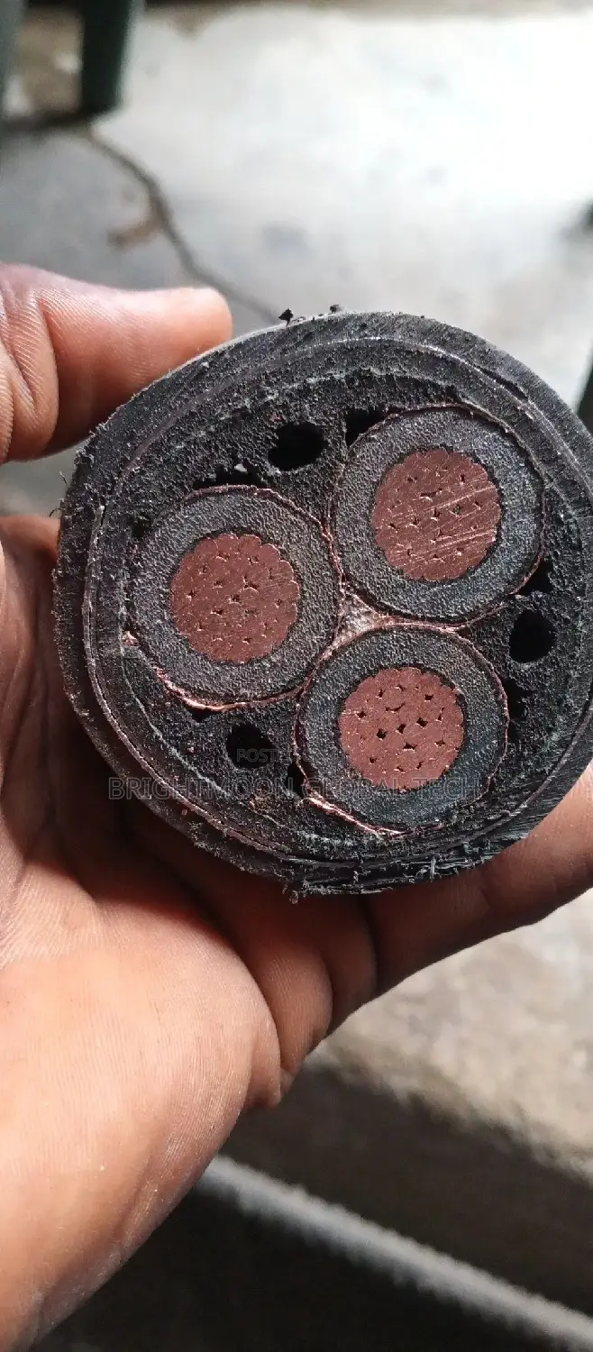 150mm 3core XLPE 11kv Flat Armoured Cable
