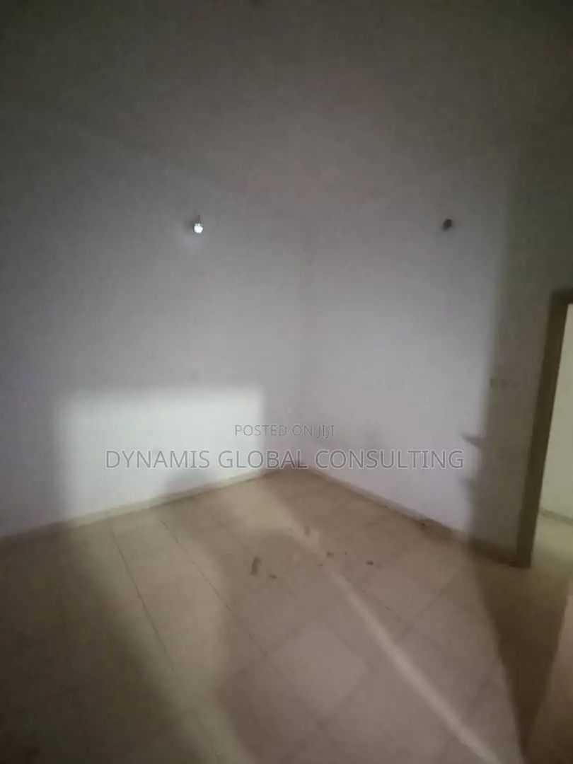 Furnished 4bdrm Duplex in Magodo Phase 2 Gra for rent