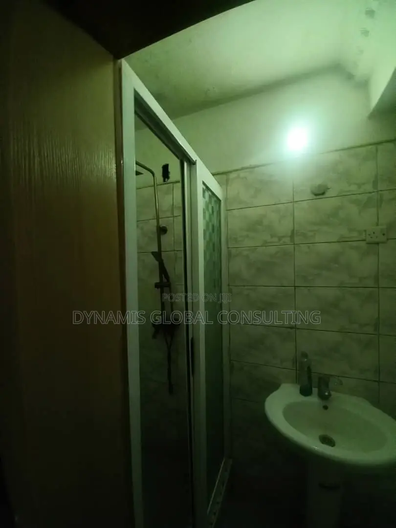 Furnished 4bdrm Duplex in Magodo Phase 2 Gra for rent