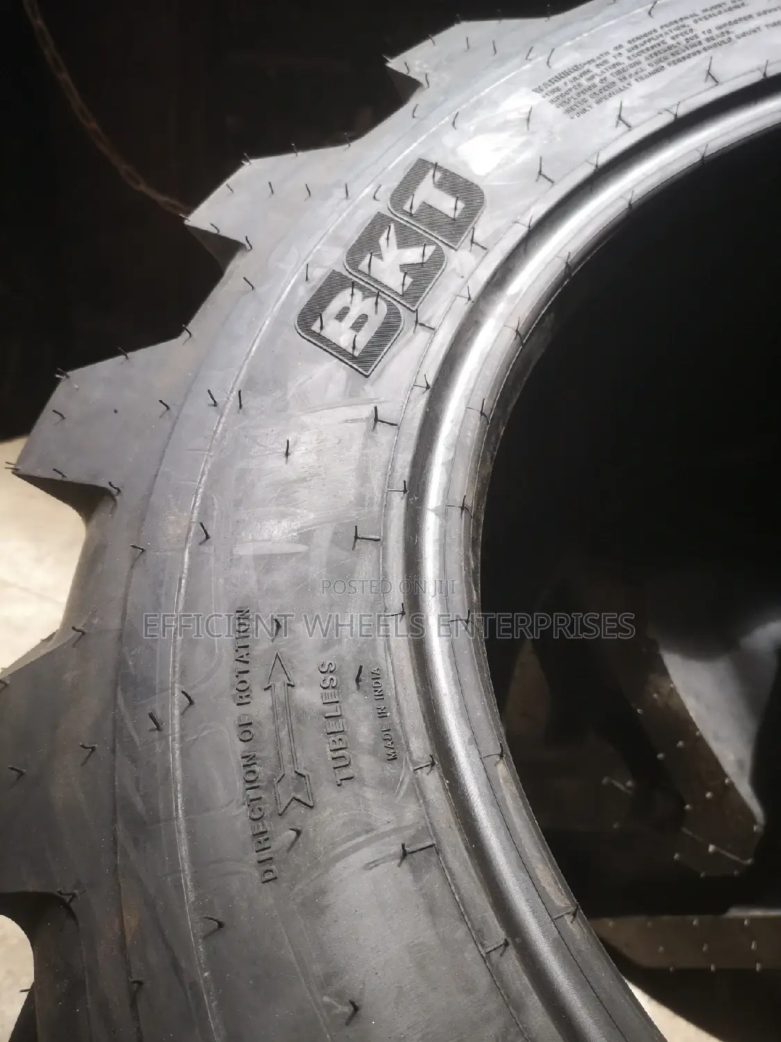 405/70r24 BKT