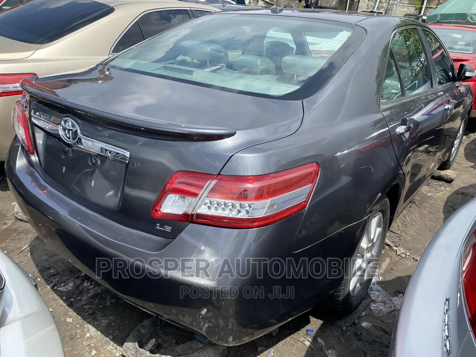 Toyota Camry 2010 Gray