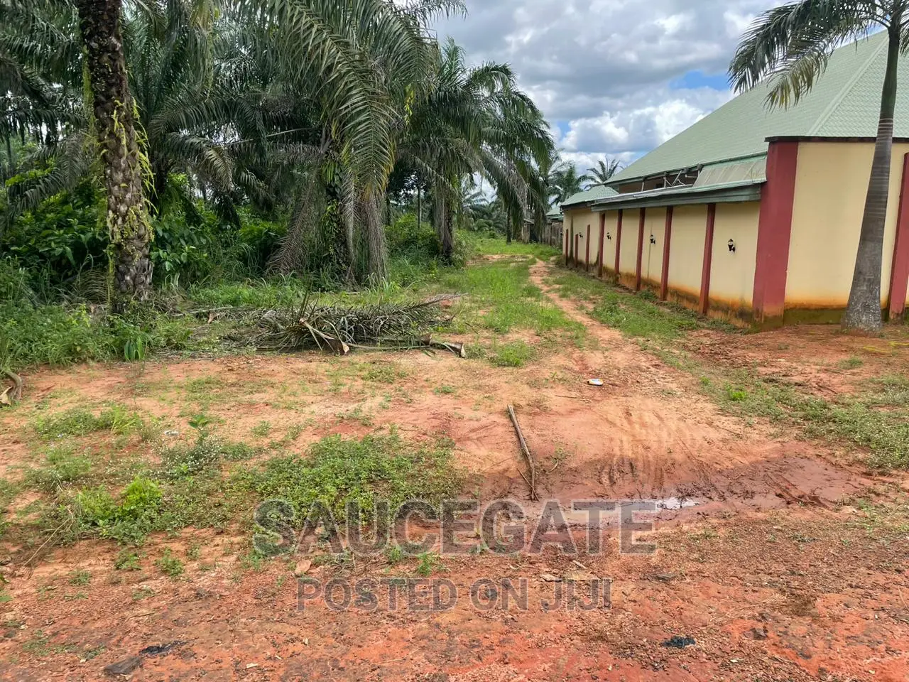 Lland for Sale at Amawbia by Kab Junction Awka Buyy and Build