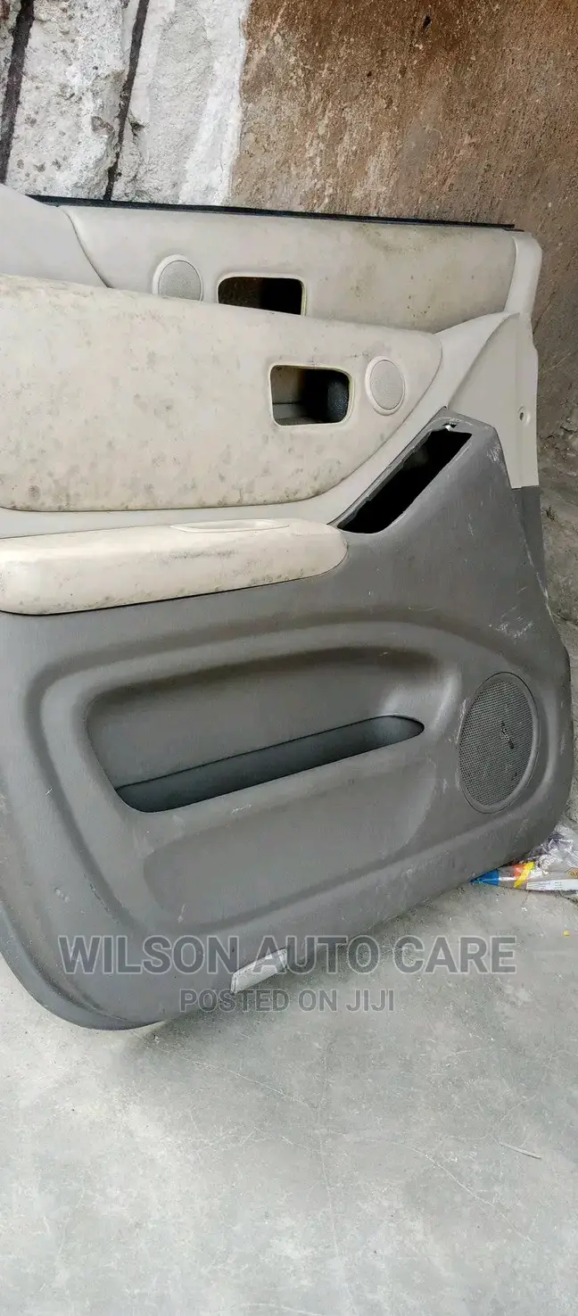 Door Matt Corolla 2005 Model