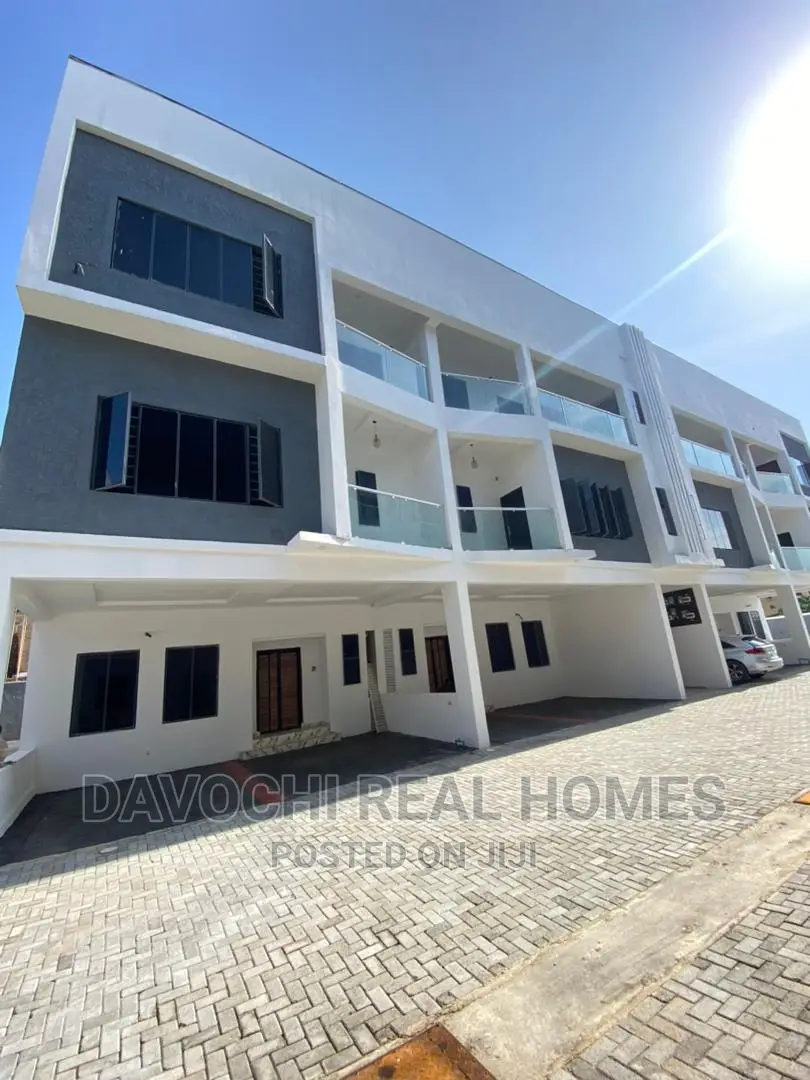 4bdrm Duplex in Ikate Lekki for sale