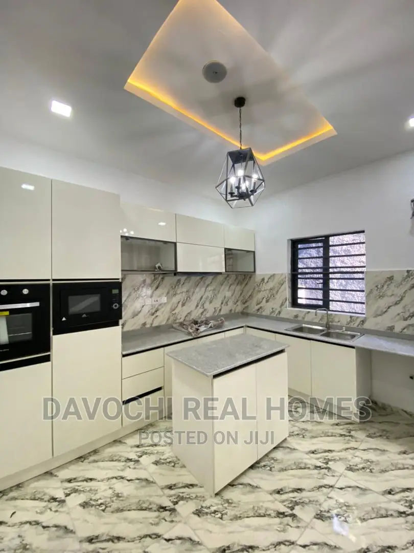 4bdrm Duplex in Ikate Lekki for sale