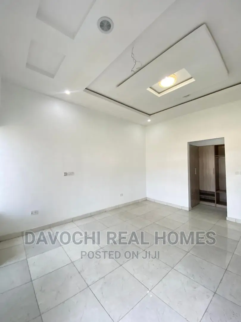 4bdrm Duplex in Orchid Road, Lekki for sale