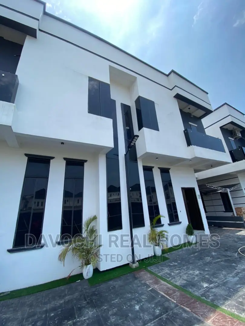 4bdrm Duplex in Orchid Road, Lekki for sale
