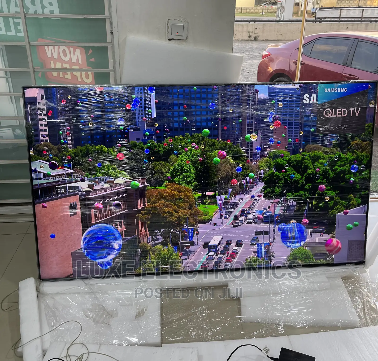 75 Inches Samsung QLED Smart Tv Foreign Used