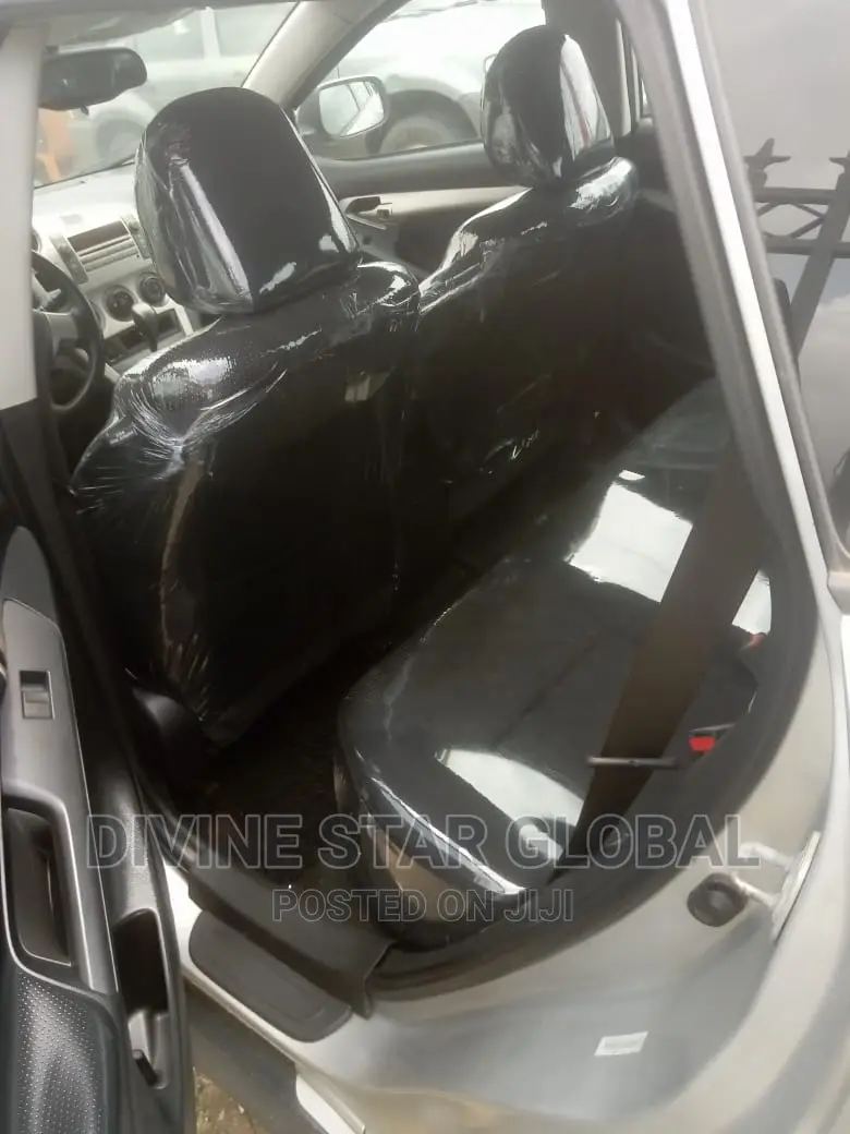 Pontiac Vibe 2008 Silver