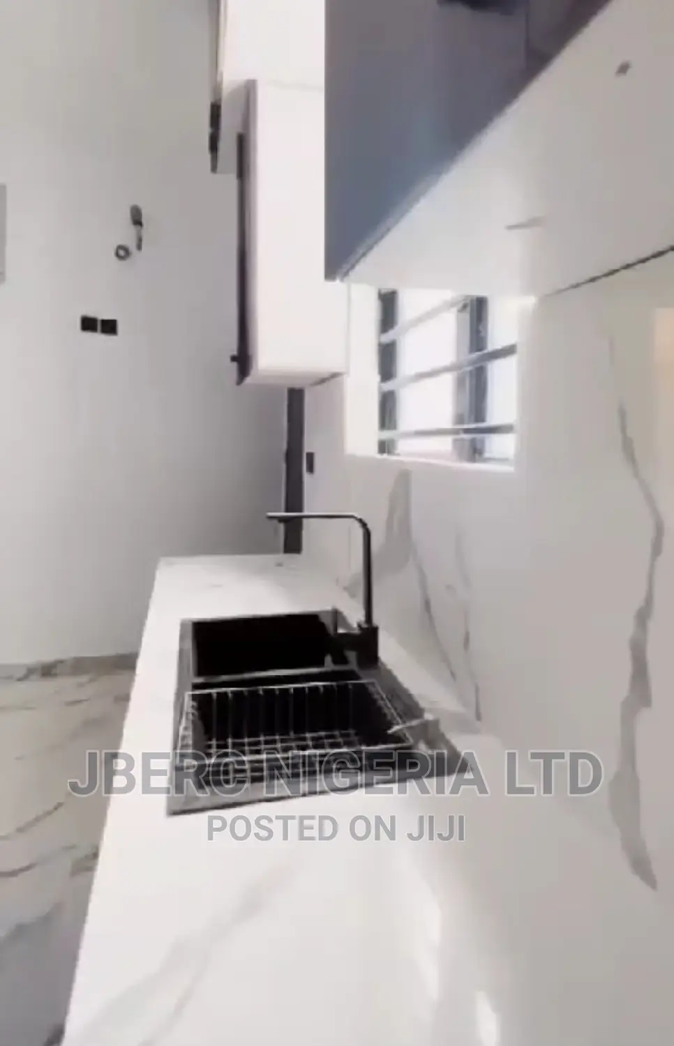 Oniru S.Apartment
