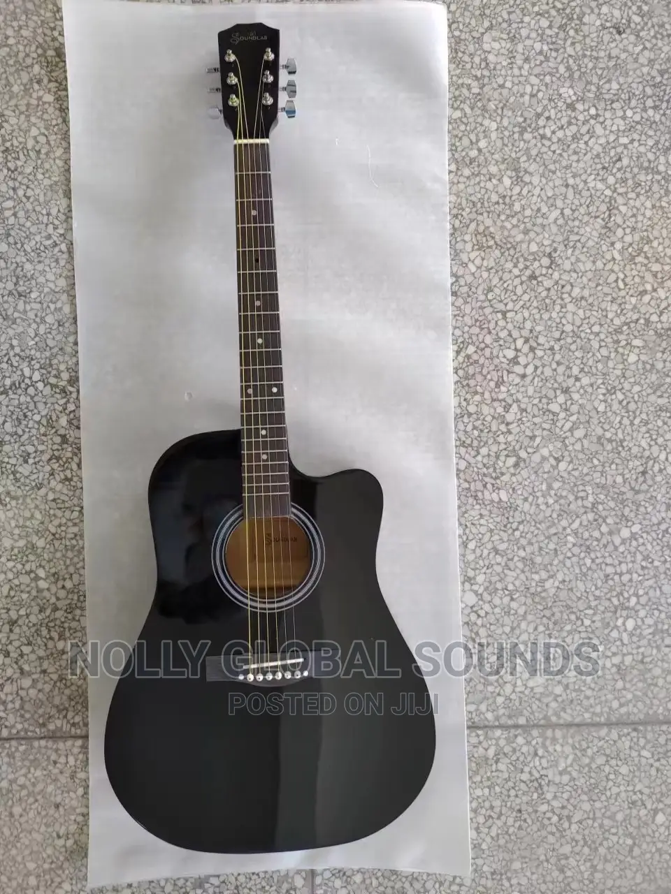 SOUNDLAB 41 Inches Acoustic Box Guitar With Bag and Satrap
