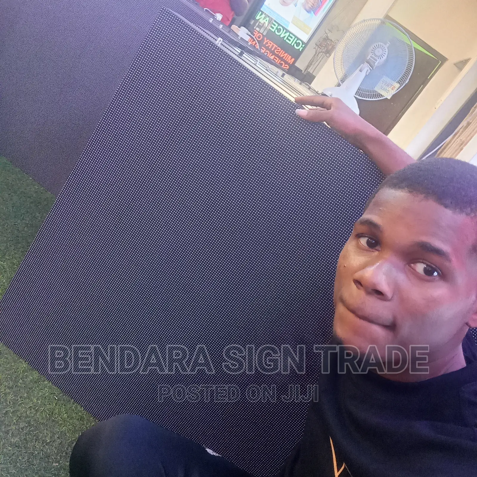 1 SQM Outdoor Video Cabinet Screen