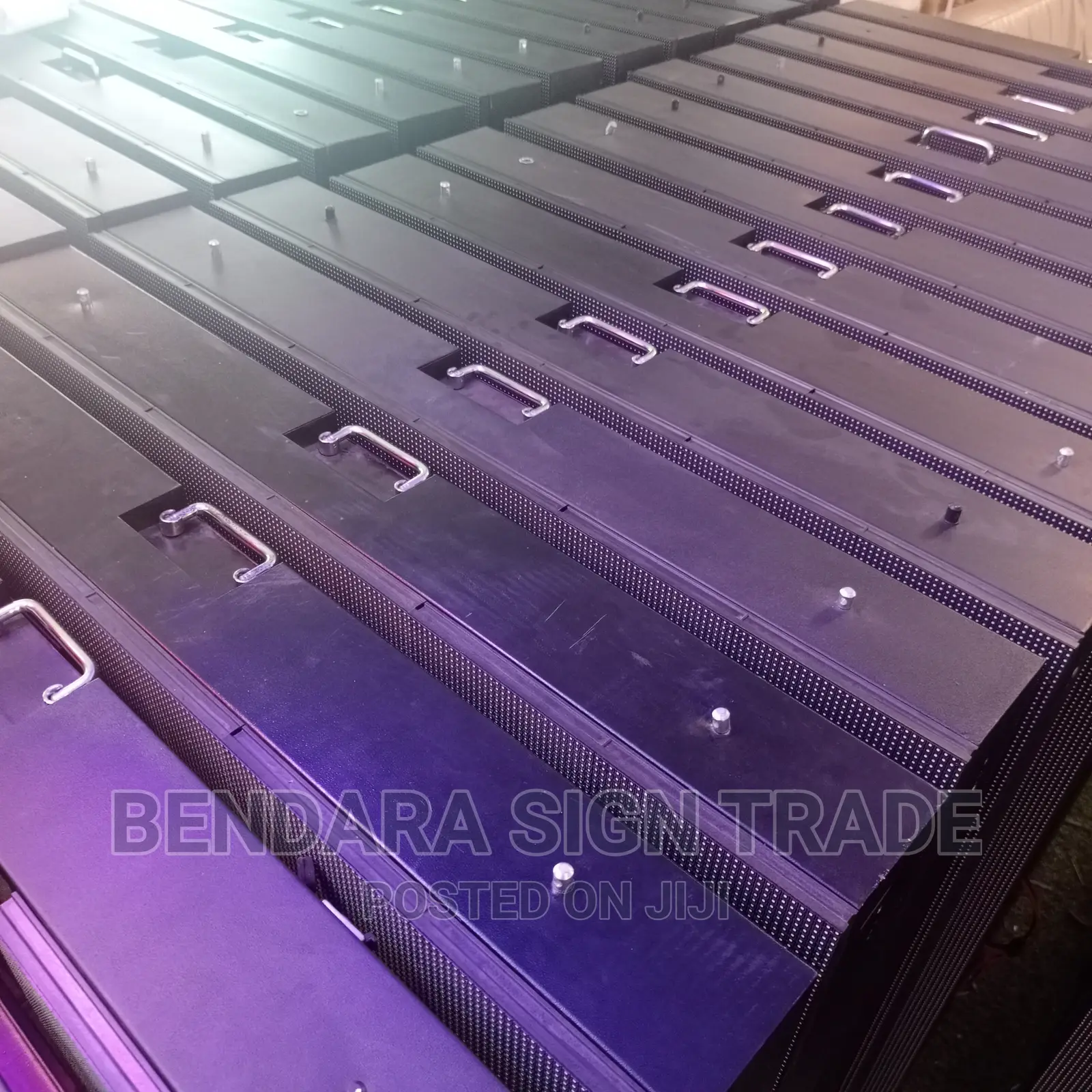 1 SQM Outdoor Video Cabinet Screen