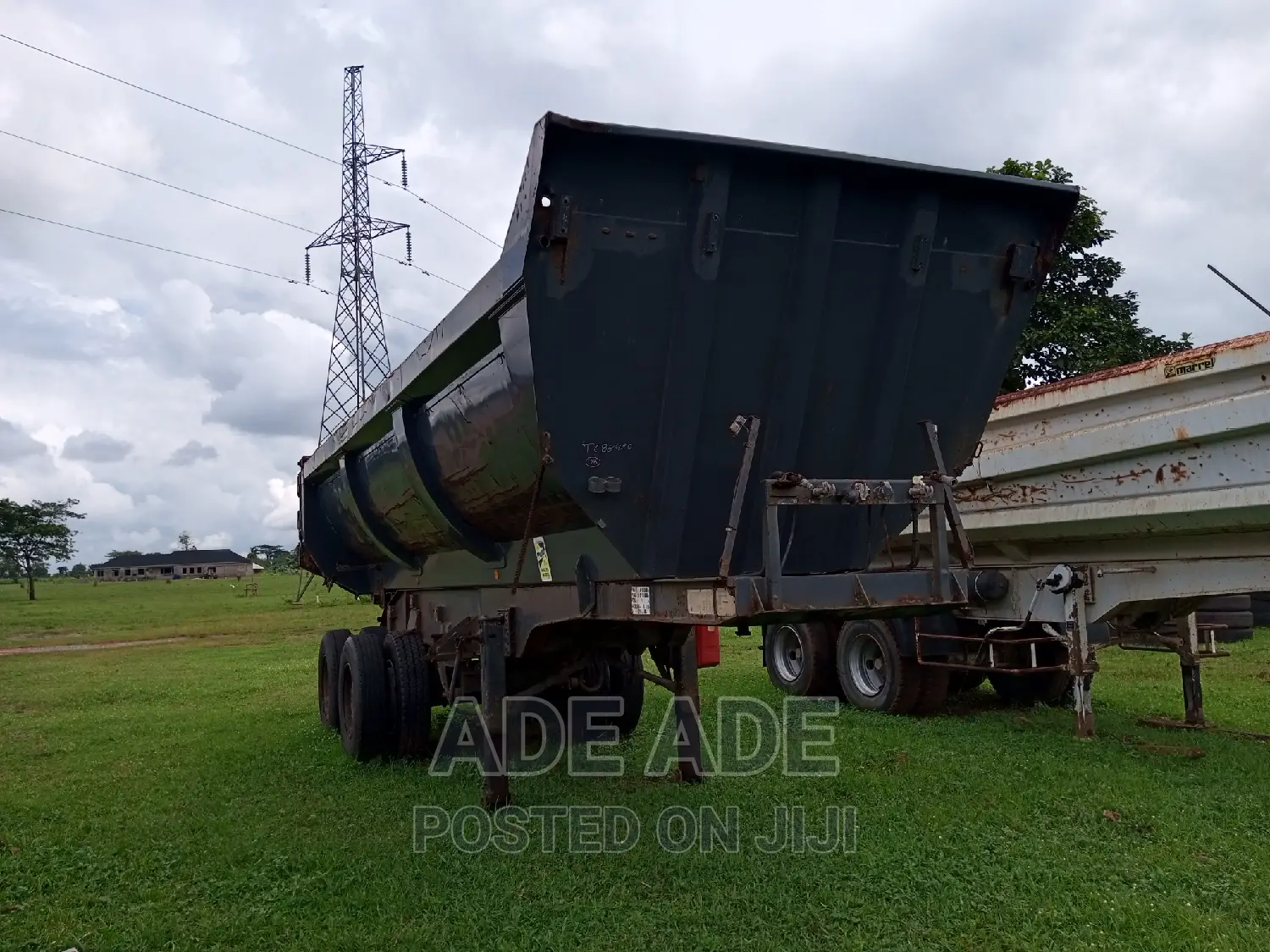 Tipping Bucket Dump Trailer