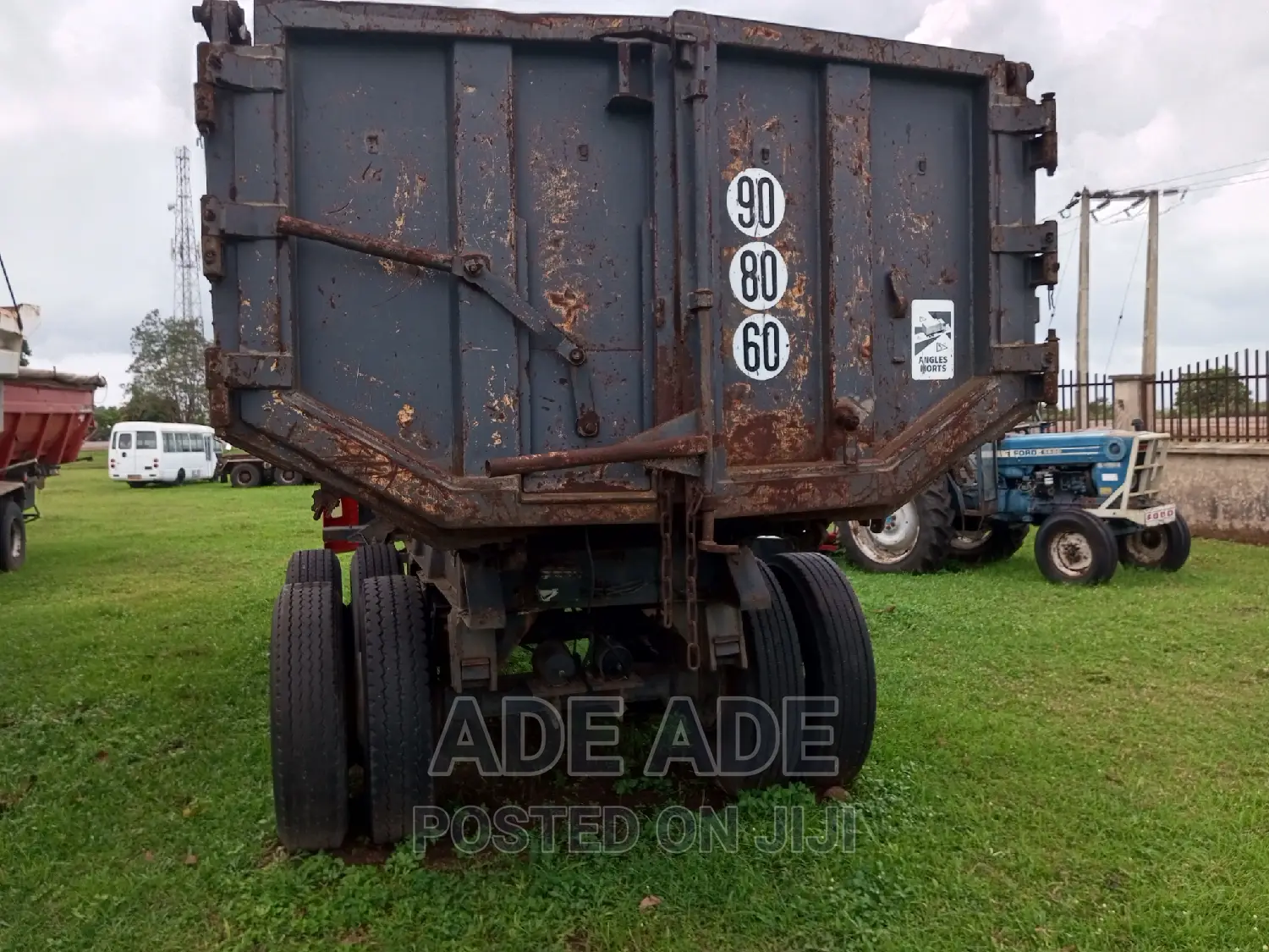 Tipping Bucket Dump Trailer