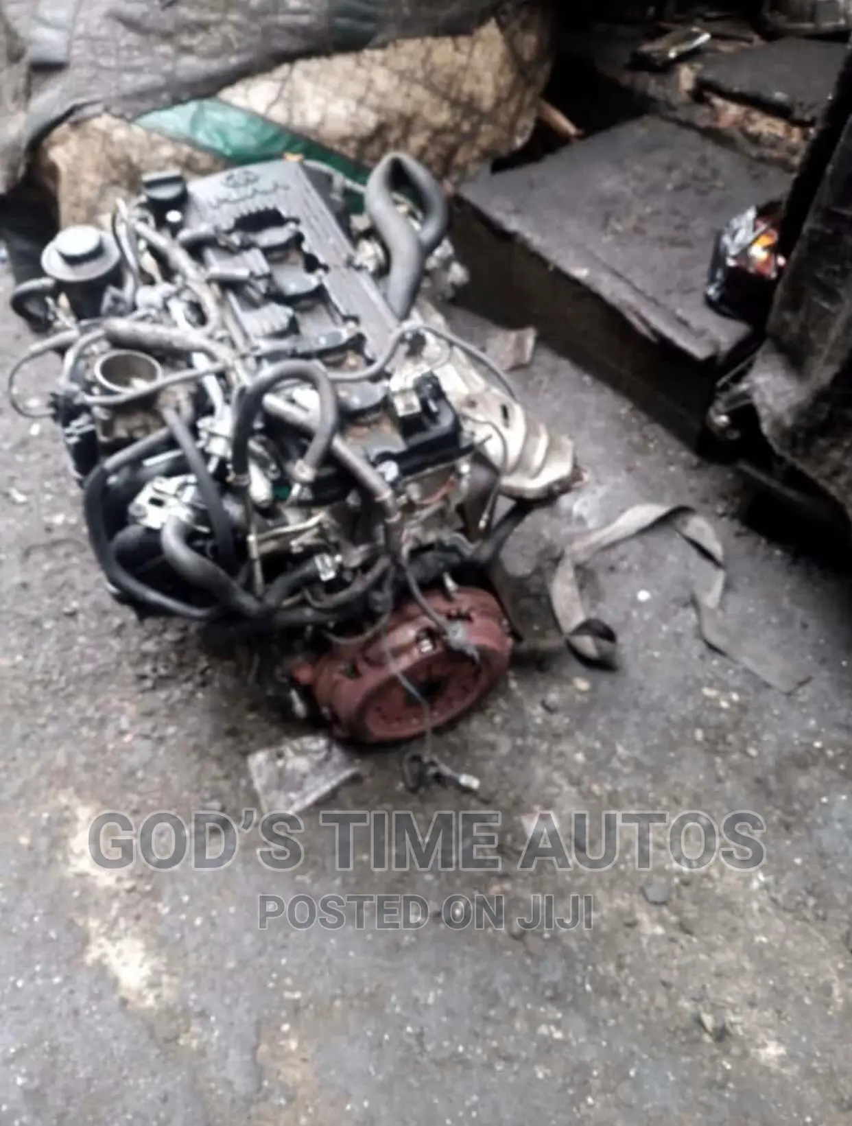 Toyota Hummer/Hiace Bus Engine 4plug 2TR