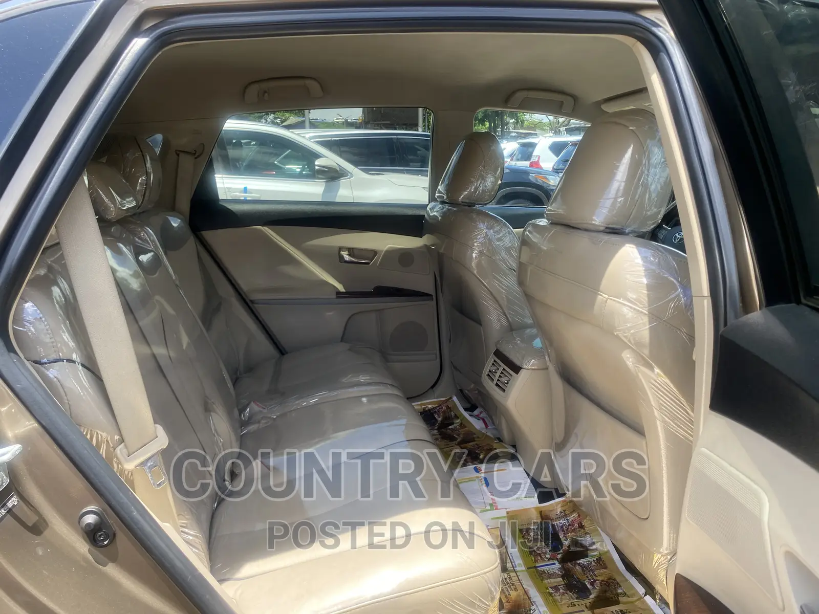 Toyota Venza V6 2012 Gold