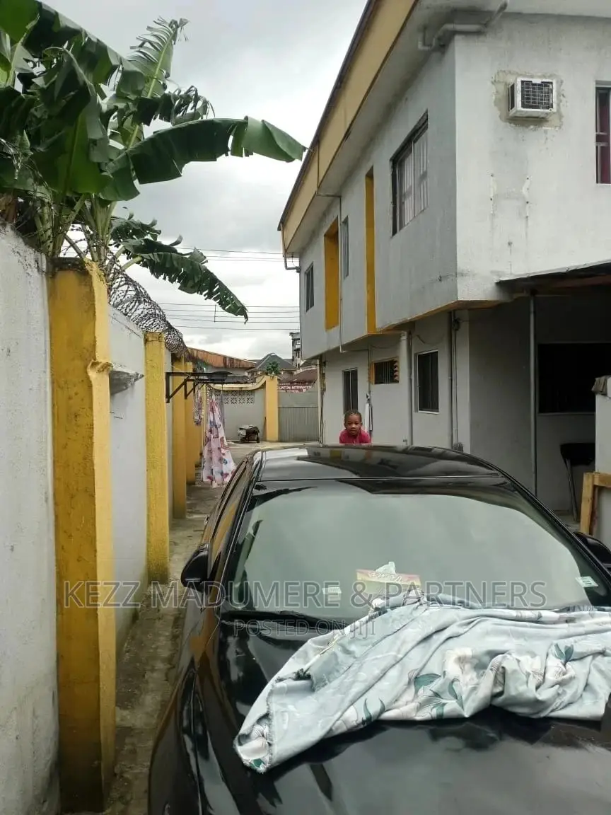 6bdrm Block of Flats in Major Rd Road, Port for sale