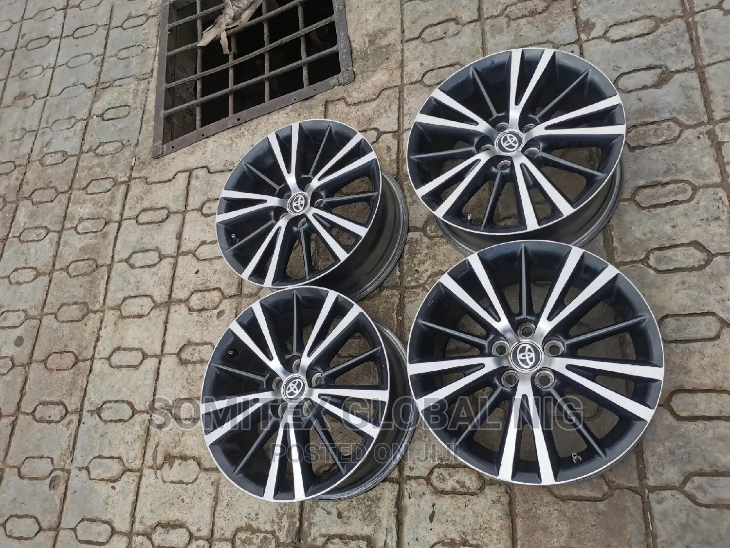Original Alloyed Rim Corolla 16inch