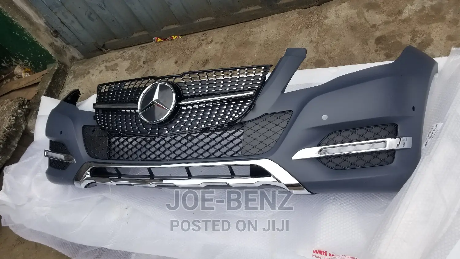 GLK 350 2013 Complete Front Bumper With Grill