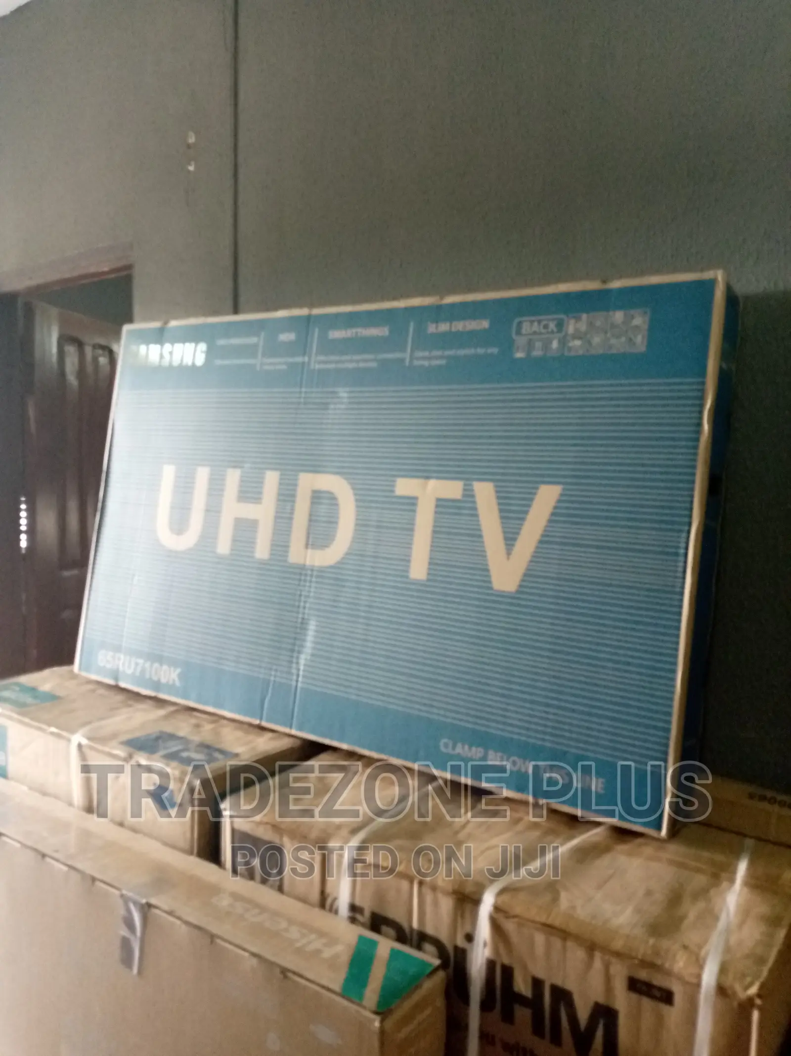 Brand New Samsung 65'' Uhd Smart TV With Bluetooth