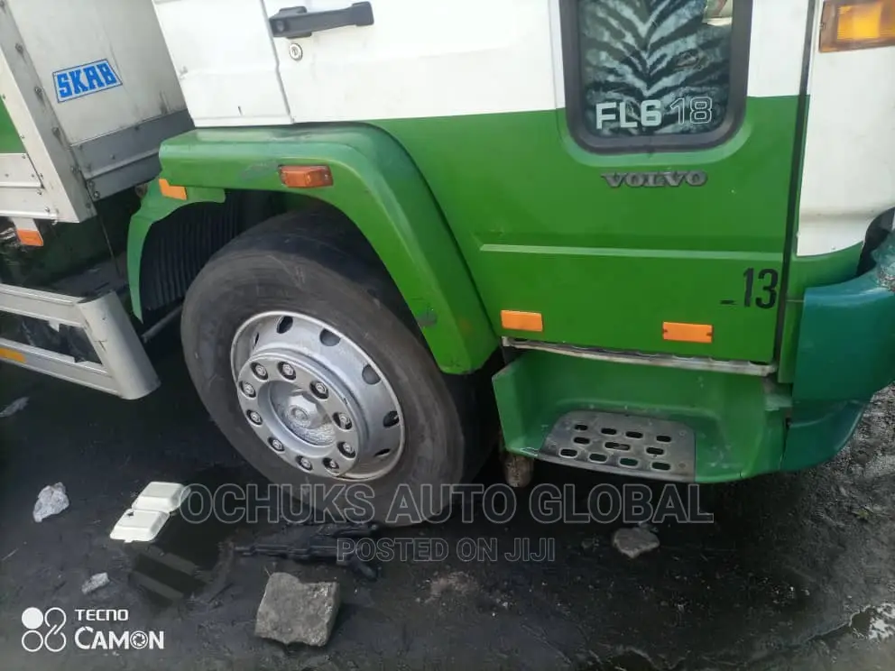 Volvo Fl6 Container Body