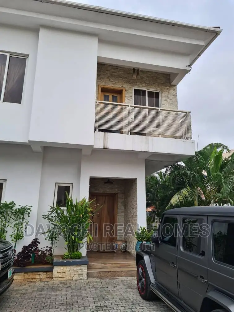 3bdrm Apartment in Chevron Second Toll, Lekki for rent