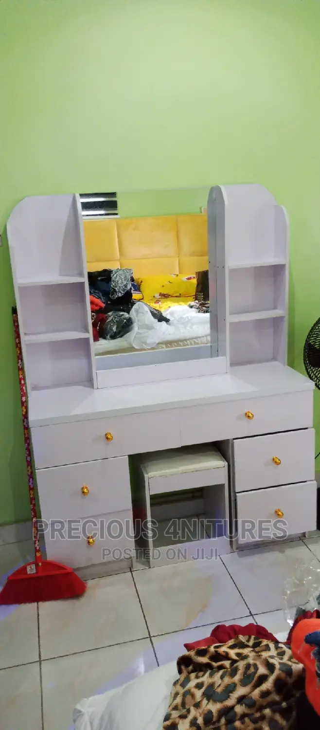 Dressing Mirror Cabinet