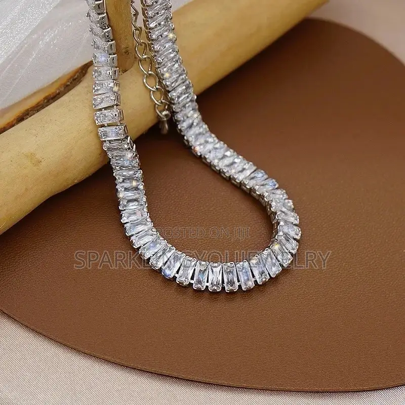 Choker Necklace for Ladies