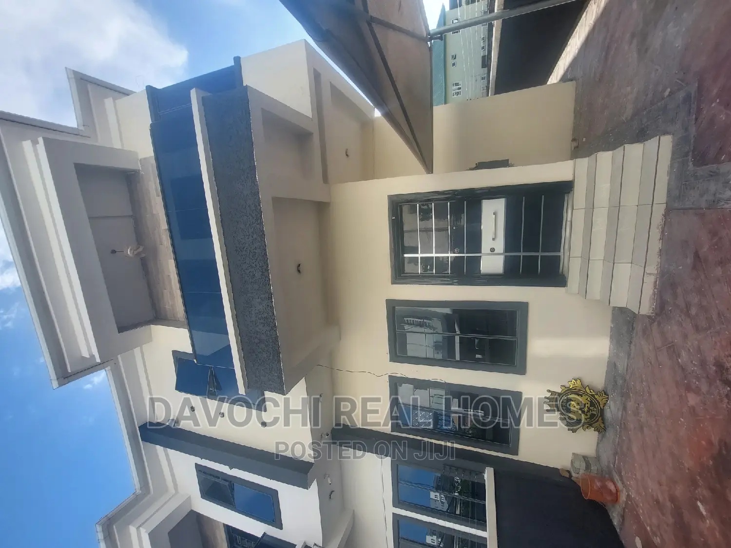 4bdrm Duplex in Chevron Second Toll, Lekki for rent