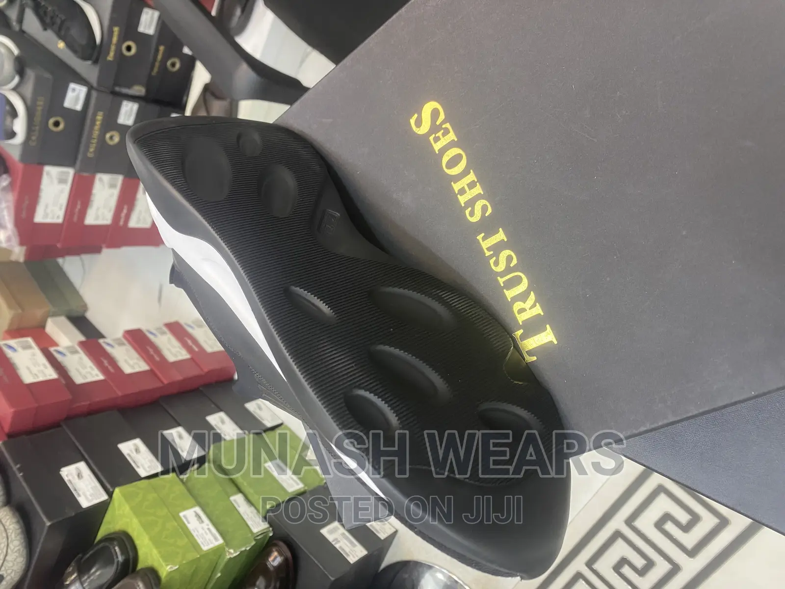 Italian Trusth Shoe