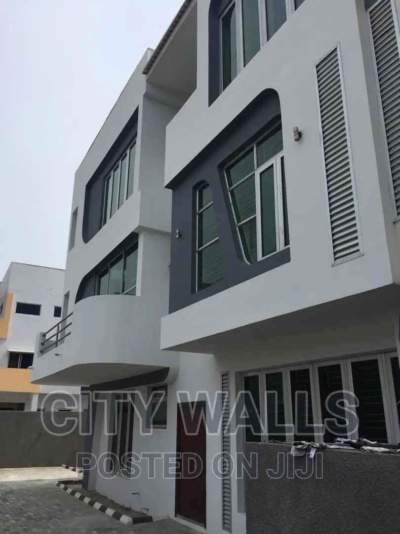 5bdrm Duplex in Richmond Estate, Ikate for rent