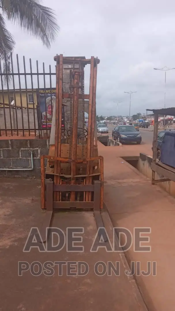 Petrol Engine Forklift