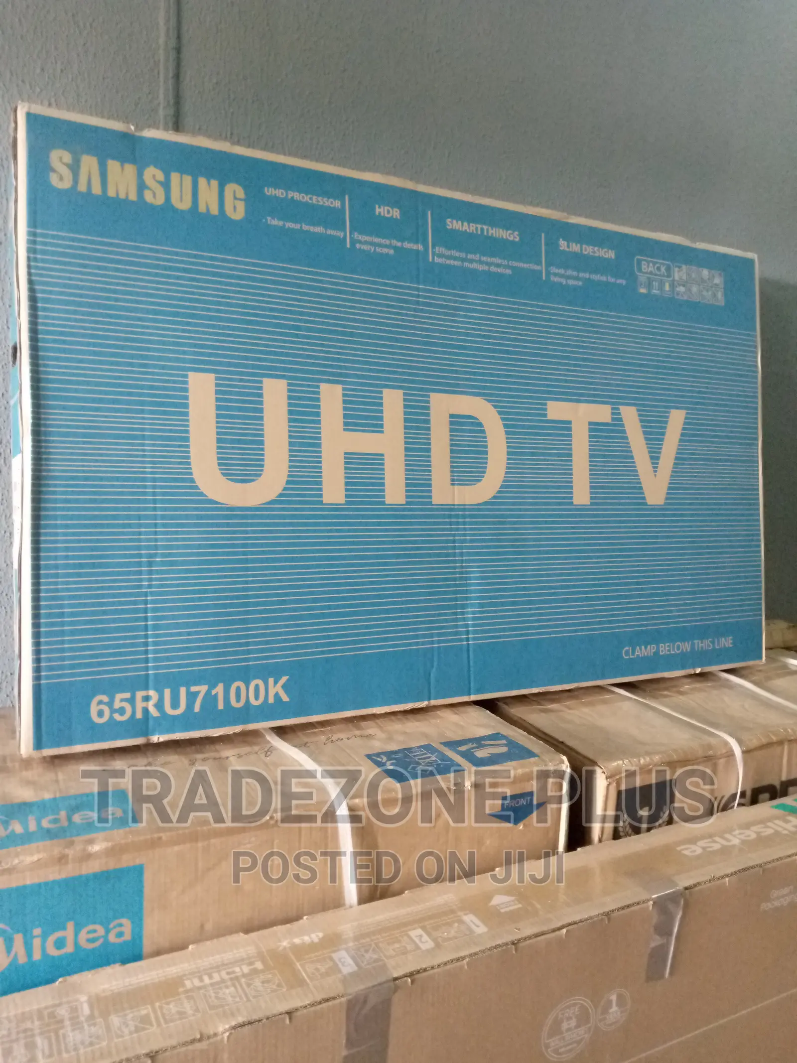 New in Samsung 65'' Smart LED TV With Bluetooth