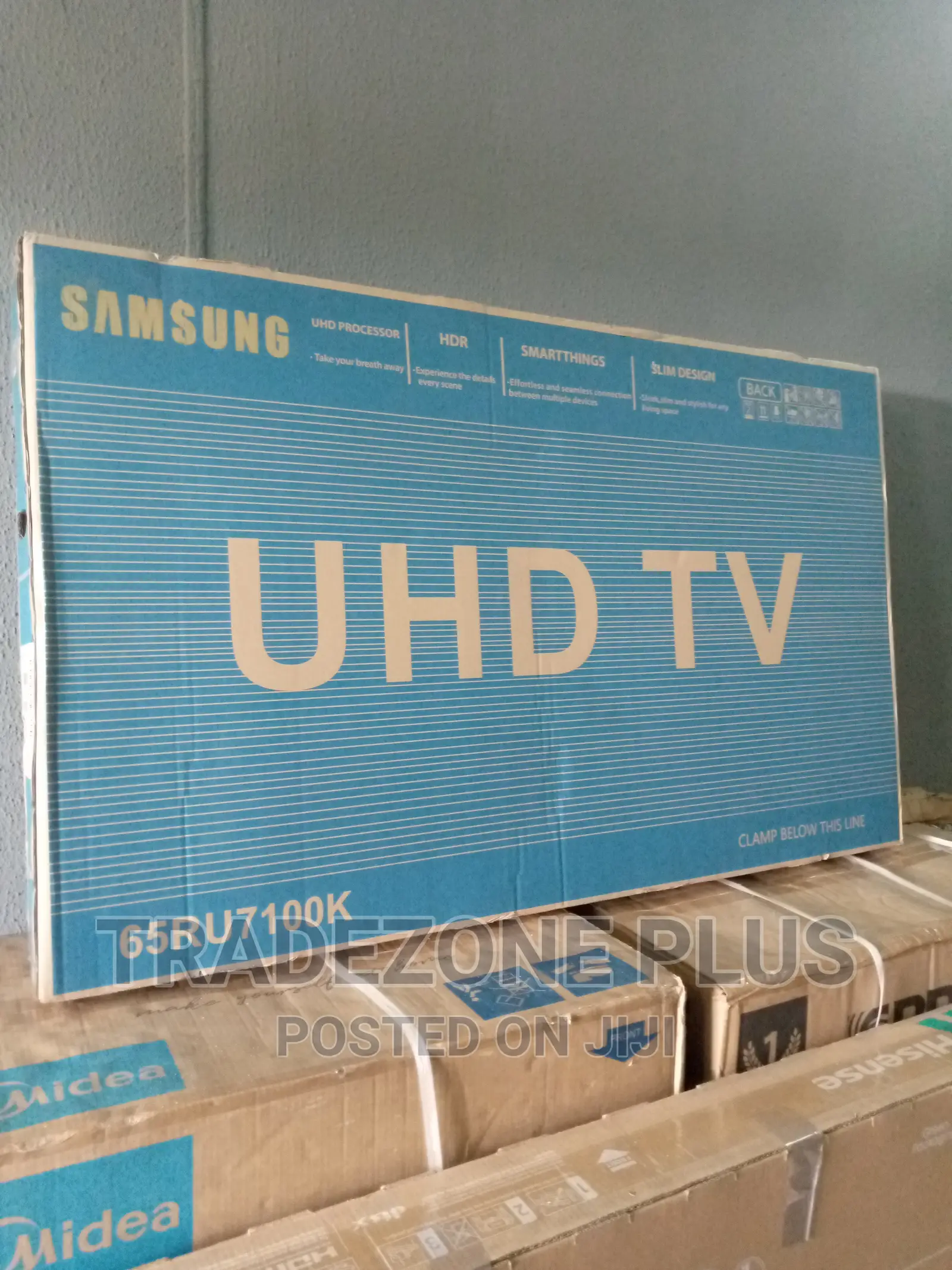 New in Samsung 65 Inch Smart TV With Bluetooth