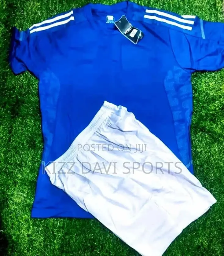 One Set of Football Jersey 15 Pieces Quality