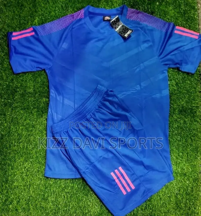 One Set of Football Jersey 15 Pieces Quality