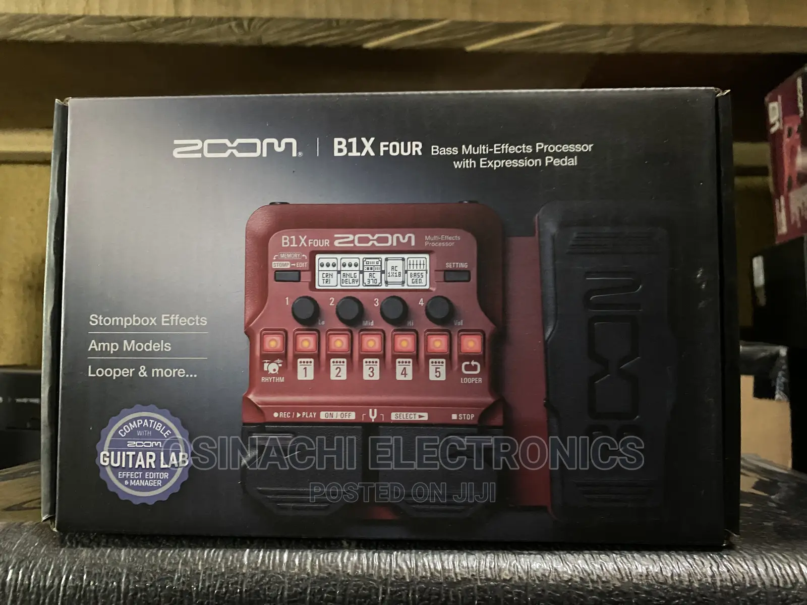 Zoom Bass Guitar Effect B1x Four