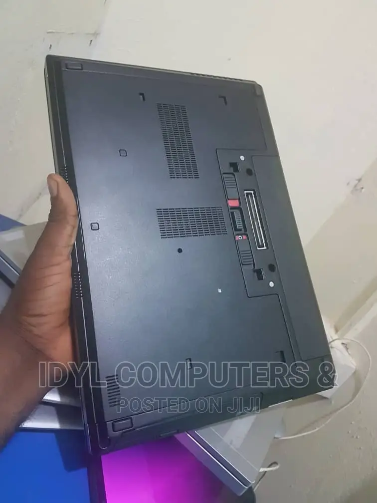Laptop HP EliteBook 8470P 8GB Intel Core I7 HDD 500GB