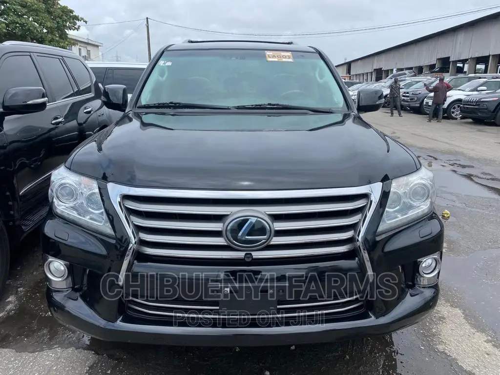 Lexus LX 570 AWD 2015 Black