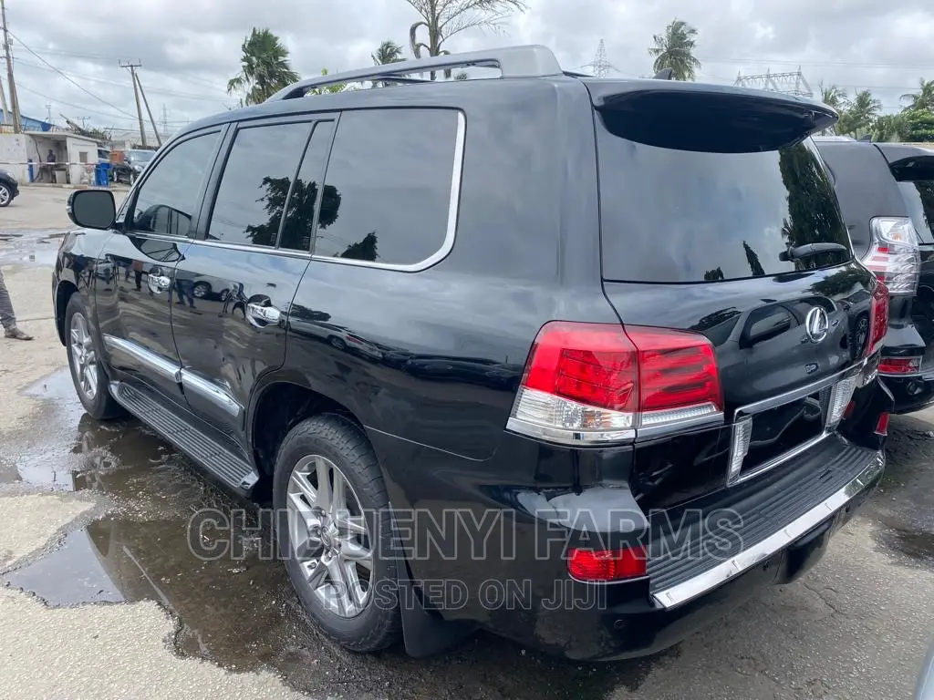 Lexus LX 570 AWD 2015 Black