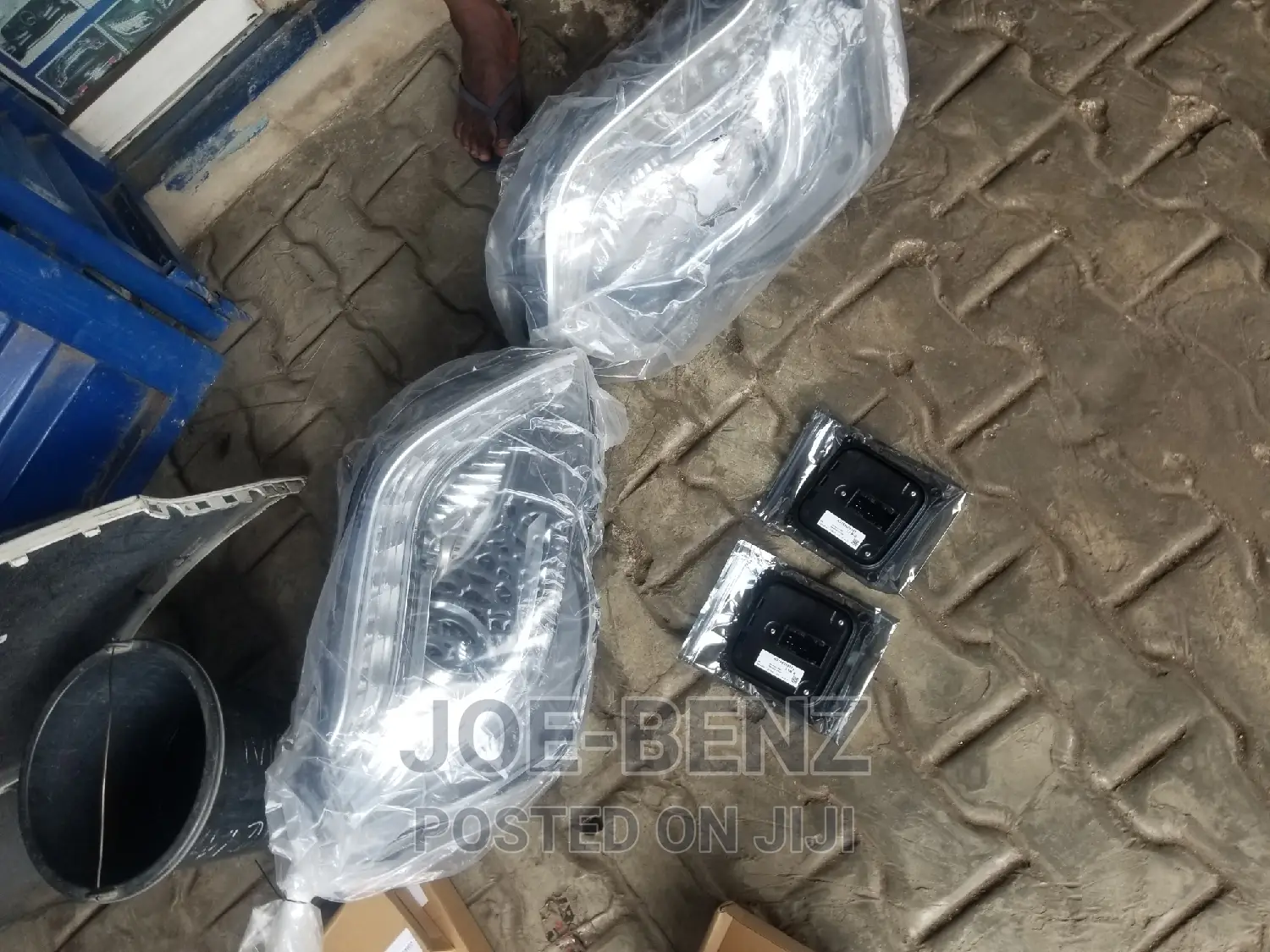 GLK350 2014 Headlight Replacement Chargers