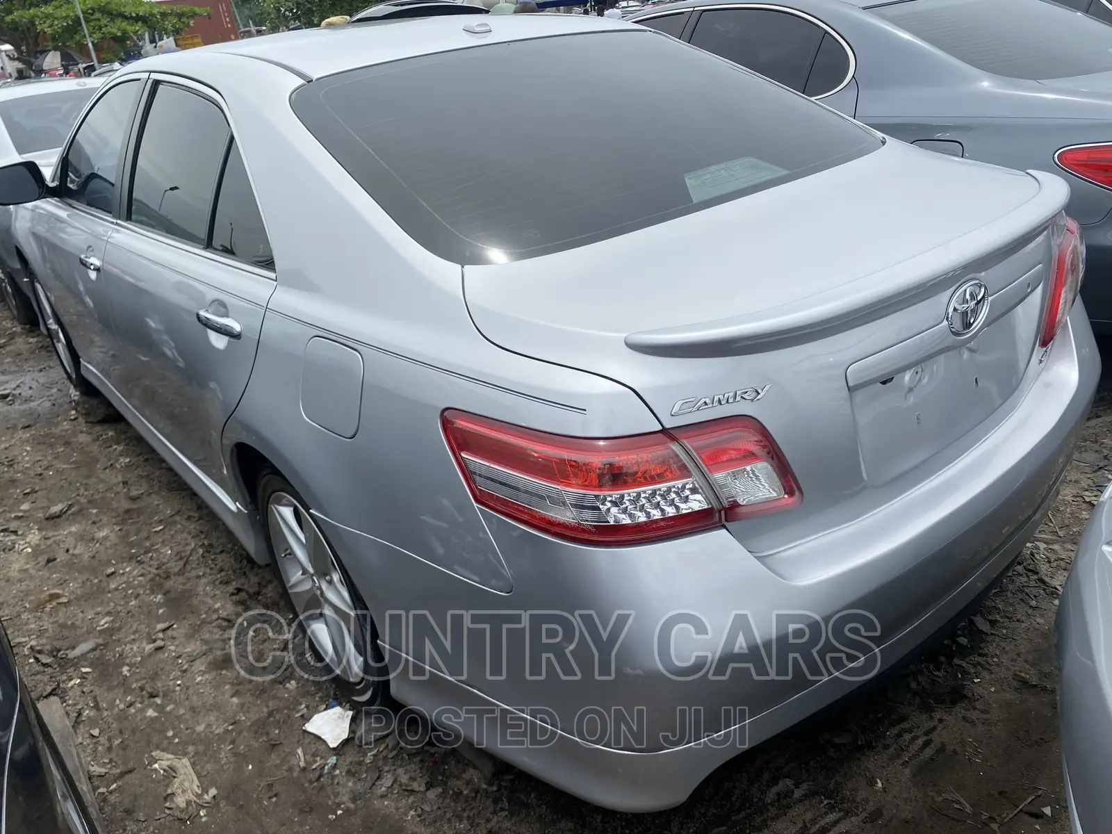 Toyota Camry 2011 Silver