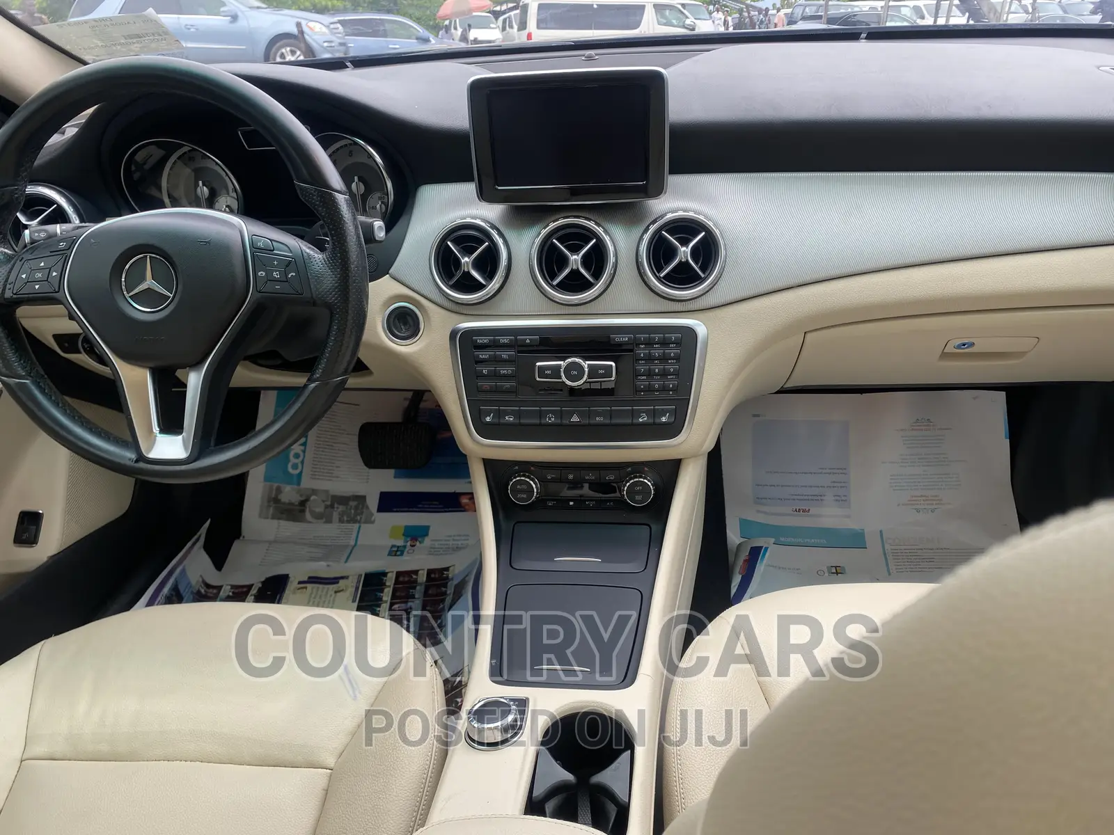 Mercedes-Benz GLA 250 2016 Black