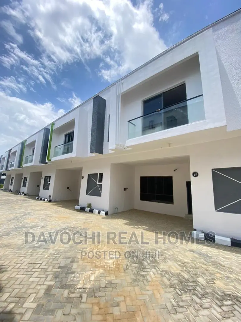 2bdrm Duplex in Orchid Road, Lekki for sale
